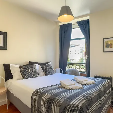 Cozy Flat Martim Moniz Apartment *