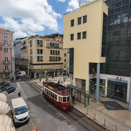 106 A - Martim Moniz Апартаменты Лиссабон