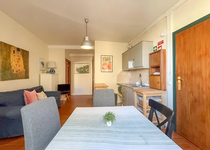 Martim Moniz Apartment Lisbon